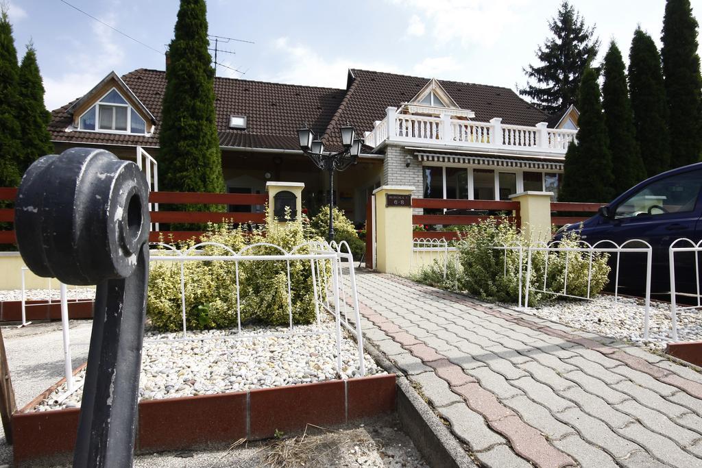 Parti Panzio Hotel Tata Exterior photo