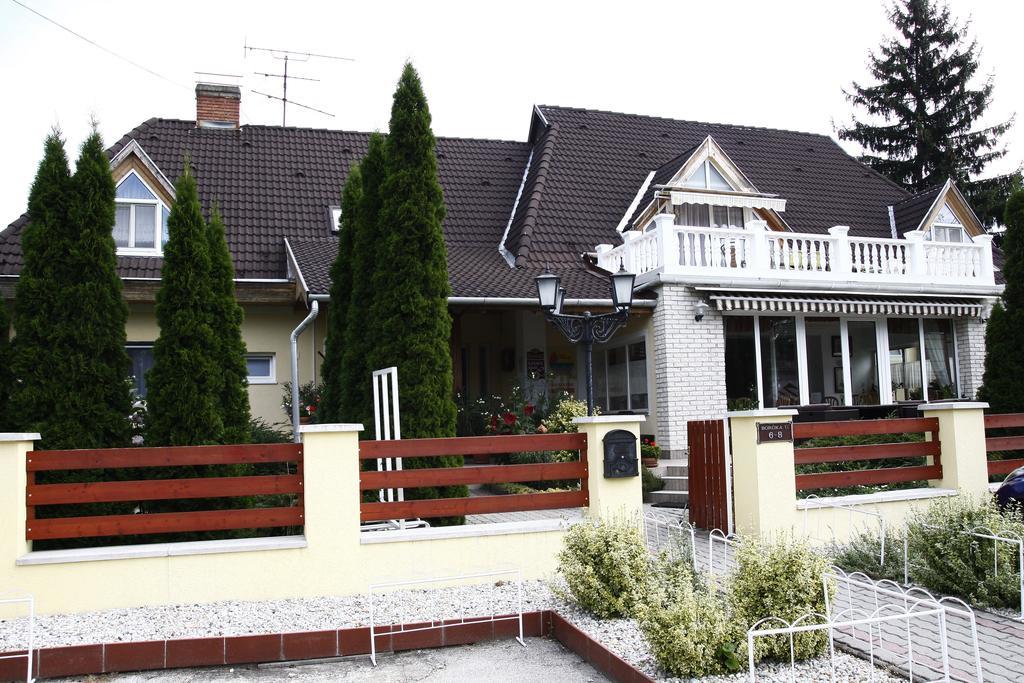 Parti Panzio Hotel Tata Exterior photo